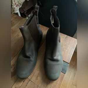 Ugg Brown Chelsea Boots - Size 8.5